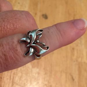 Sterling silver butterfly ring approx size eight